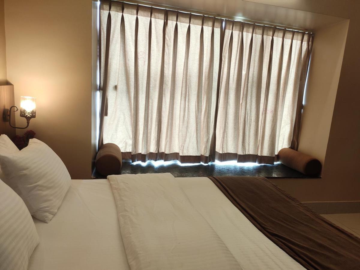 The Pearl Hotel Puri Exterior foto
