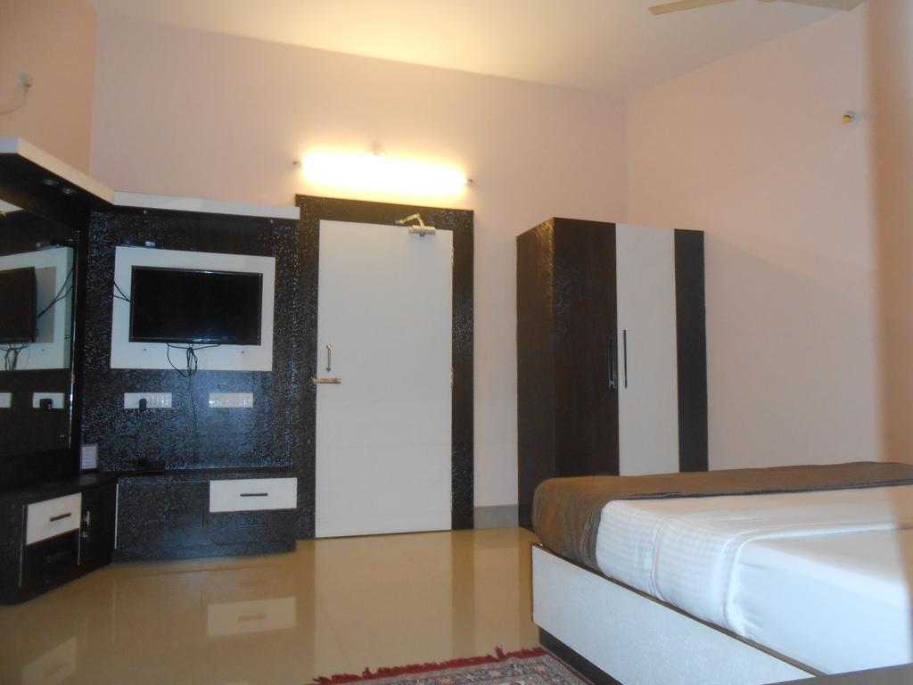 The Pearl Hotel Puri Exterior foto